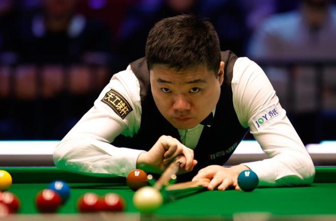 嫩裙装在活 嫩裙装在活