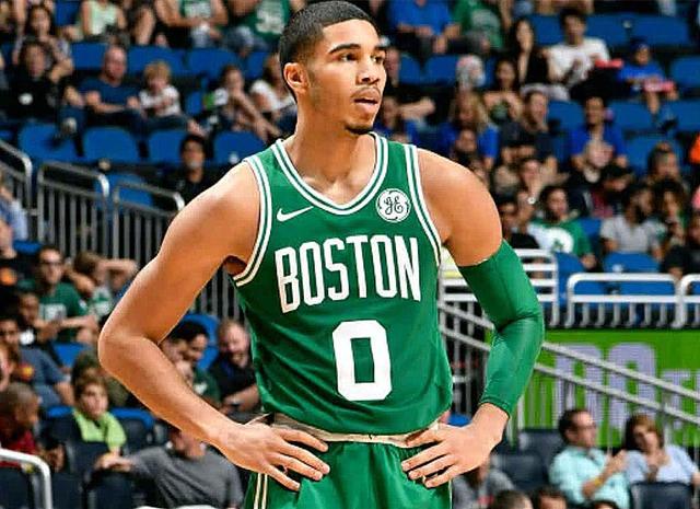 赛首轮中 赛首轮中