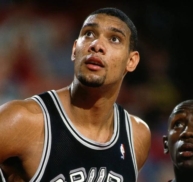 严峻挑战 严峻挑战