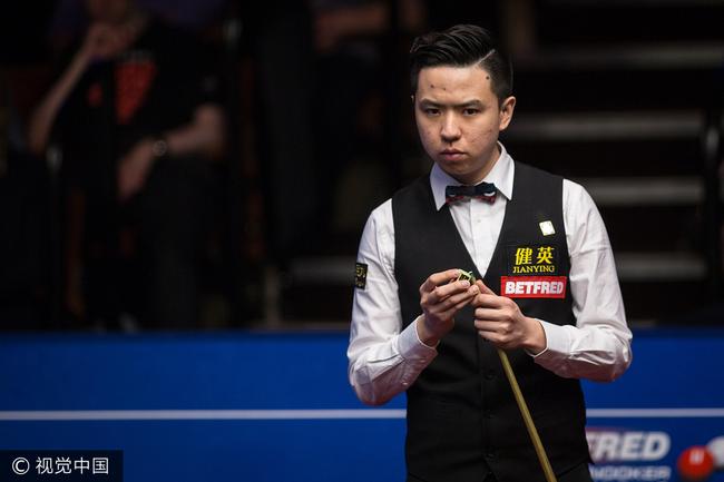 到万众瞩目 到万众瞩目